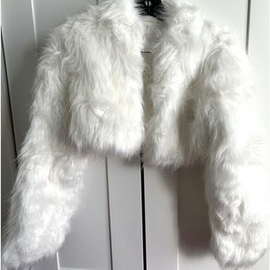 White fur cropped jacket